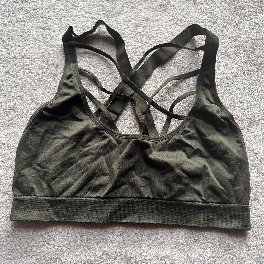 Victoria’s Secret | Strappy Sports Bra